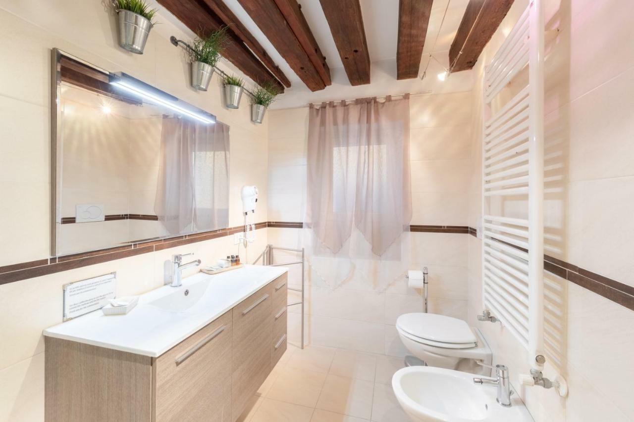 Ca' Del Carro Family Apartment Venice Exterior photo